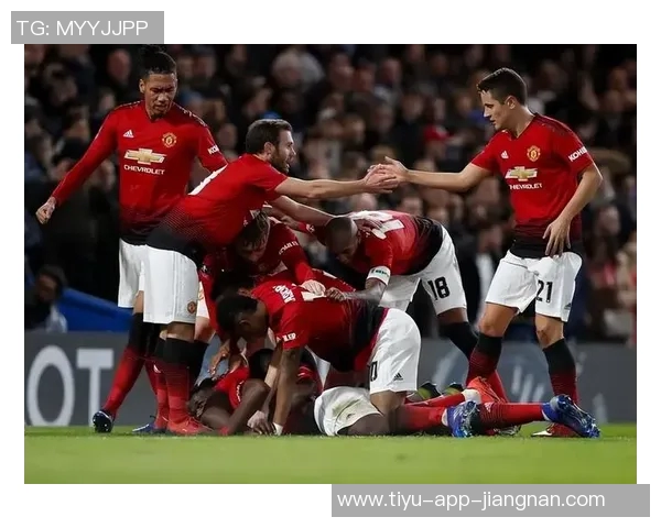 佩杜拉透露那不勒斯重启与曼联谈判梅努奇克与卢卡互换传闻不实 佩杜拉透露那不勒斯重启与曼联谈判梅努奇克与卢卡互换传闻不实