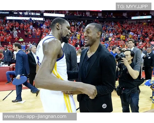 KD感慨31000分成就感激能在联盟继续贡献力量 KD感慨31000分成就感激能在联盟继续贡献力量